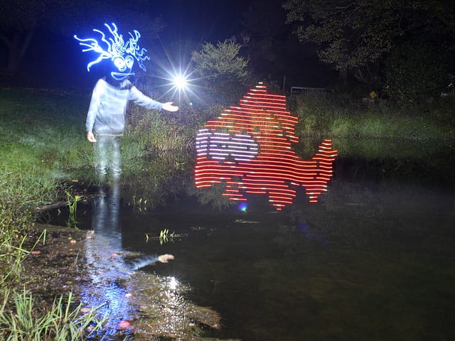 6215954387_f4409c856d_z