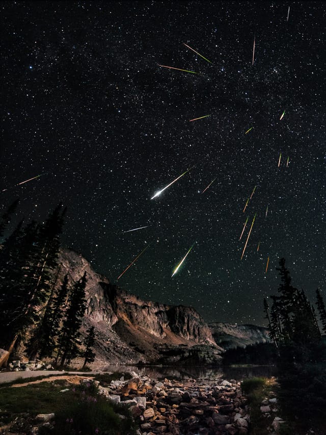 Snowy Range Perseid Meteor Shower © David Kingham