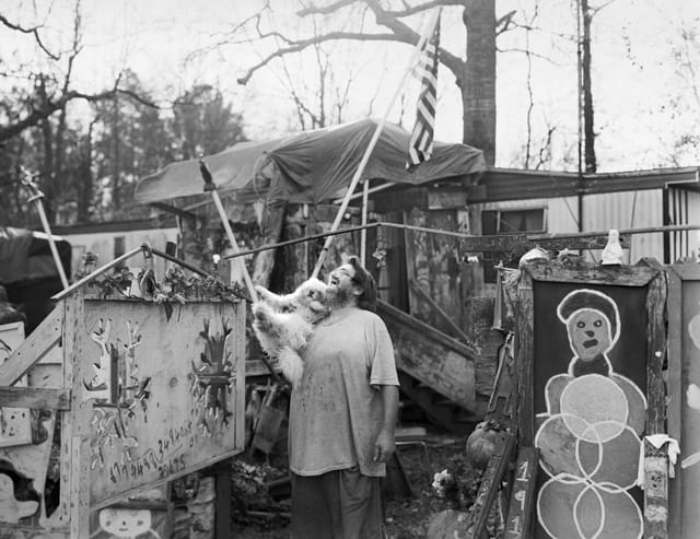 Christopher Churhill, "TB Hayes, Folk Artist" (2005) (via flakphoto.com)