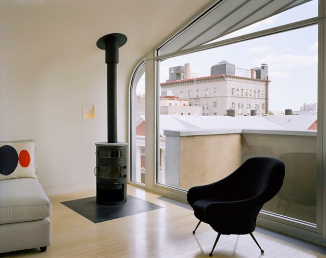 Inside the Salle Residence (courtesy City Modern)