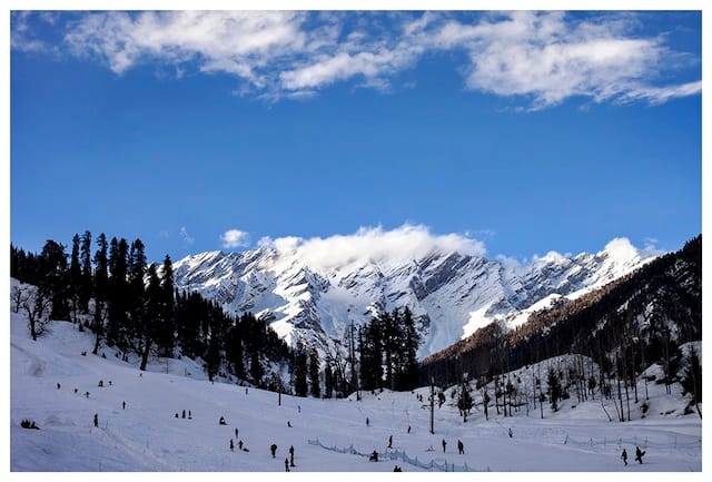 Christine Rogers, "The Valley (Manali)" (2013)