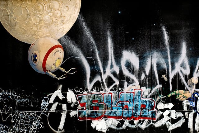 John Wehrle's 1984 "Galileo, Jupiter, Apollo" mural in Los Angeles in 2007 (photograph by Ingrid Truemper/Flickr user)