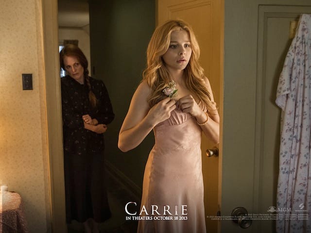 Still from the film Carrie (2013). All images via Carrie-Movie.com.
