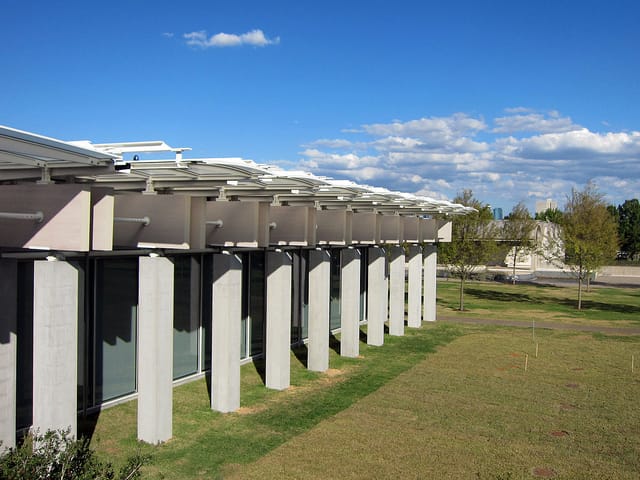 Renzo Piano Building at the Kimbell