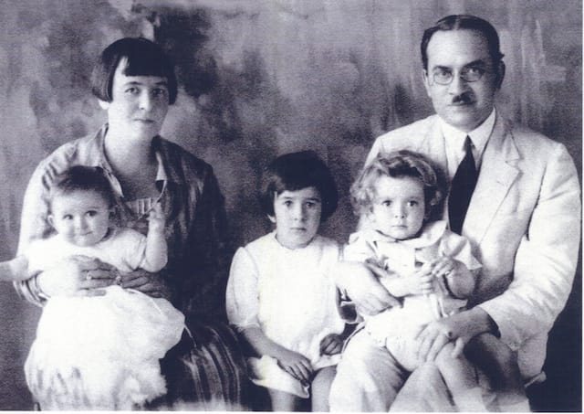 5364968307_46209abd8c_b