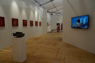Installation view, "Tempo Suspenso" exhibition inside the Brazil Art Fair (click to enlarge)