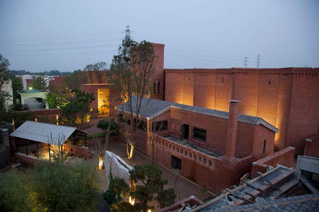 The Red Brick Contemporary Art Museum (via en.cafa.com.cn) 