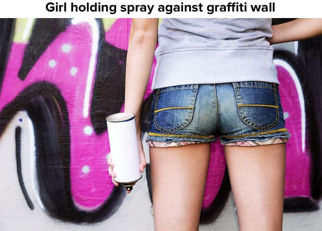 6697230_m-640-graffwoman