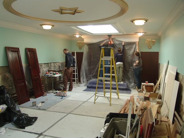 The restoration of the synagogue (courtesy Eastern State Penitentiary)