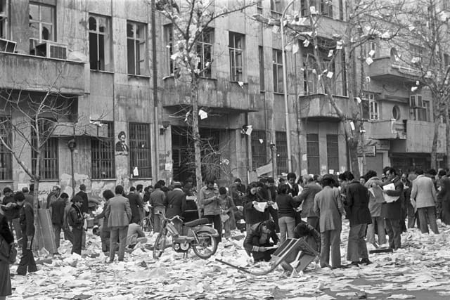 Rana Javadi, "", (1979), gelatin silver print, 20 x 24 in. (50.8 x 61 cm) Private Collection (Photo: courtesy of Rana JavadiNicky)