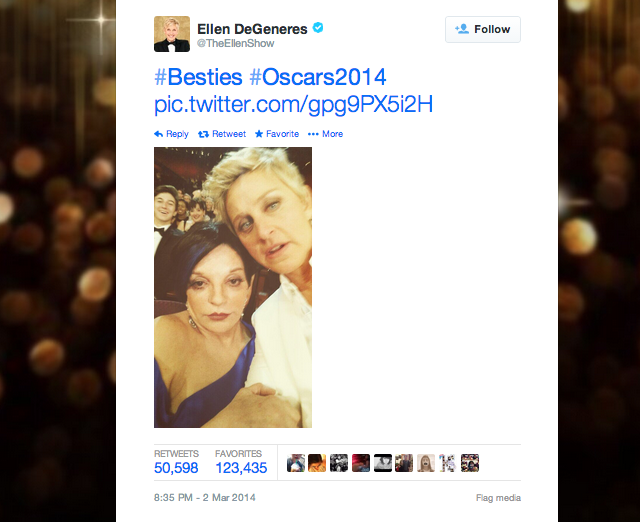 Ellen Degeneres snaps a selfie with a Samsung Galaxy Note. Image via Twitter.