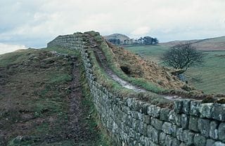 Hadrian's Wall (photograph by Glenluwin/Wikimedia)