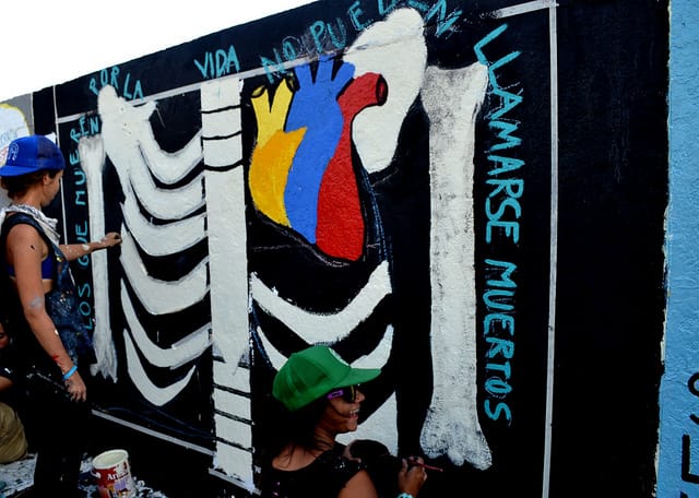 (Image via Theily Reverol on flickr)