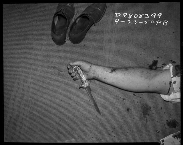 P.B. (LAPD), “Shoes, arm and knife, 23 September 1950″ (image courtesy Fototeka) (click to enlarge)