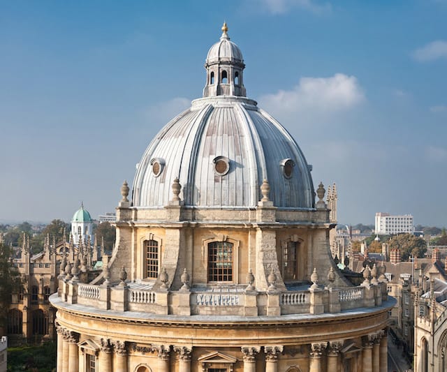 Radcliffe_Camera,_Oxford_-_Oct_2006