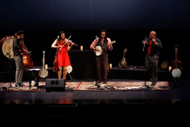 Carolina Chocolate Drops: Malcolm Parson, Rhiannon Giddens, Hubby Jenkins, Rowan Corbett (photo Credit by Rahav Segev)