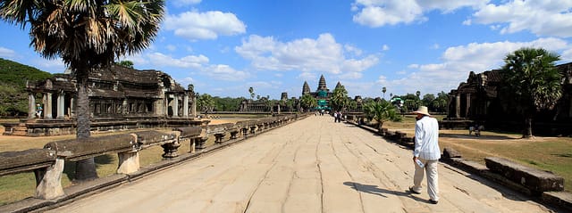 Angkor Wat (photograph by Narin BI, via Flickr)