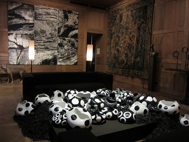 Lin Utzon, "Cosmic Dance" at the Musée de la Chasse et de la Nature in Paris