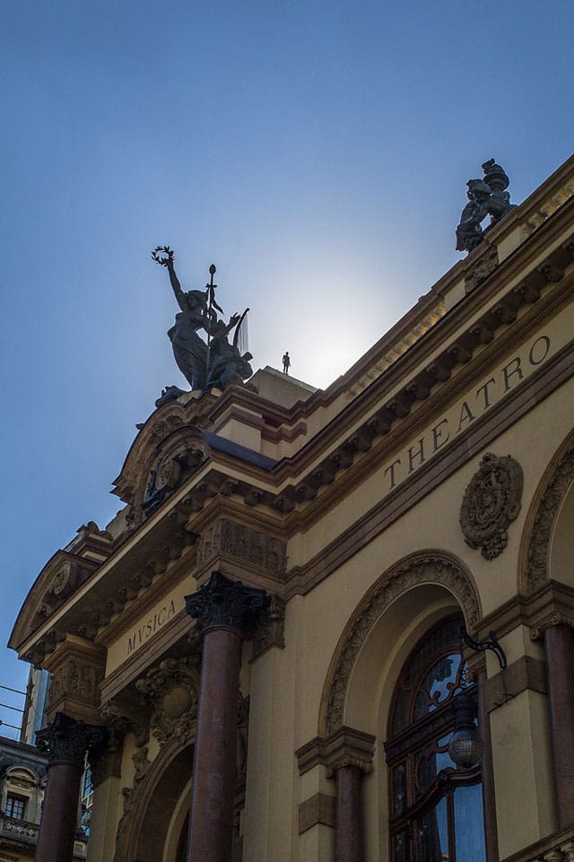 "Event Horizon" in São Paulo, 2012 (photo by Igor Schutz, via Flickr)