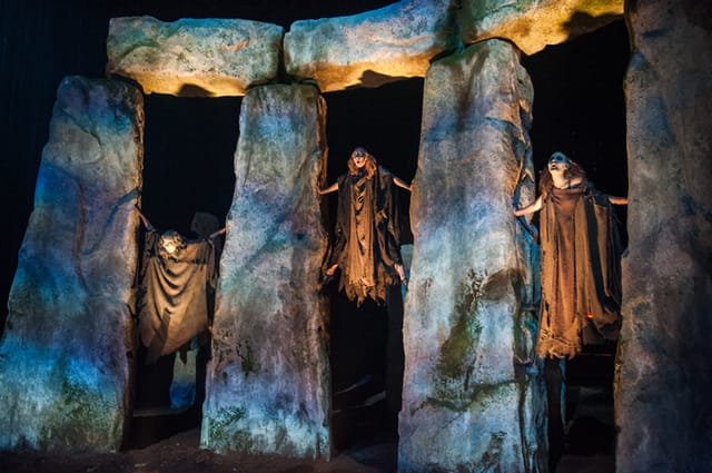 Three witches climbing the walls (photograph by Stephanie Berger, courtesy Park Avenue Armory)