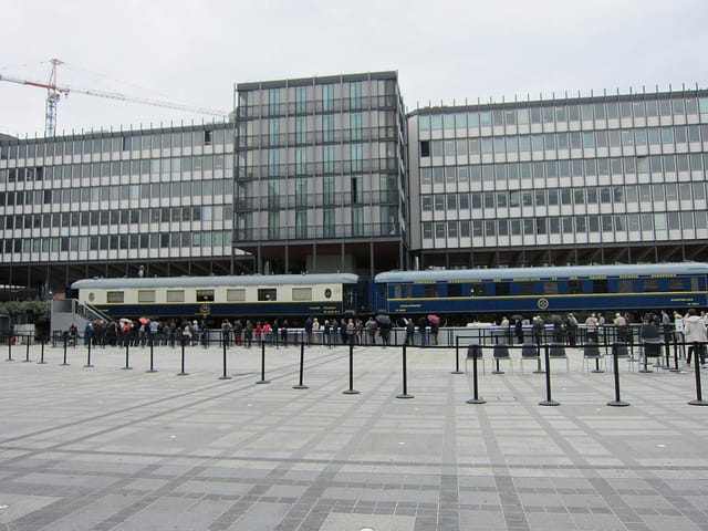 Orient Express at the Institut du Monde Arabe (photograph by the author)