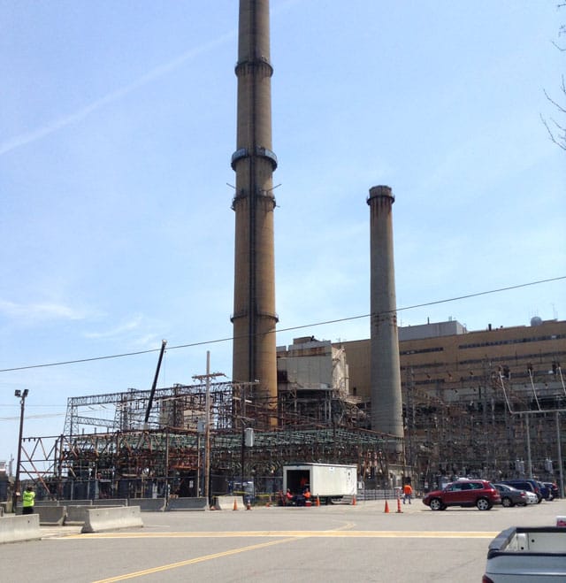 The Salem Harbor Station power plant (all photos by the author for Hyperallergic)