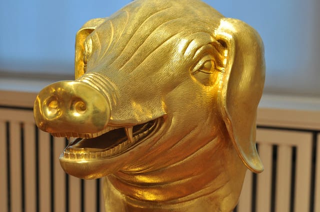 The pig in Ai Weiwei's "Circle of Animals" (2011), 12 bronze statues with gold plating