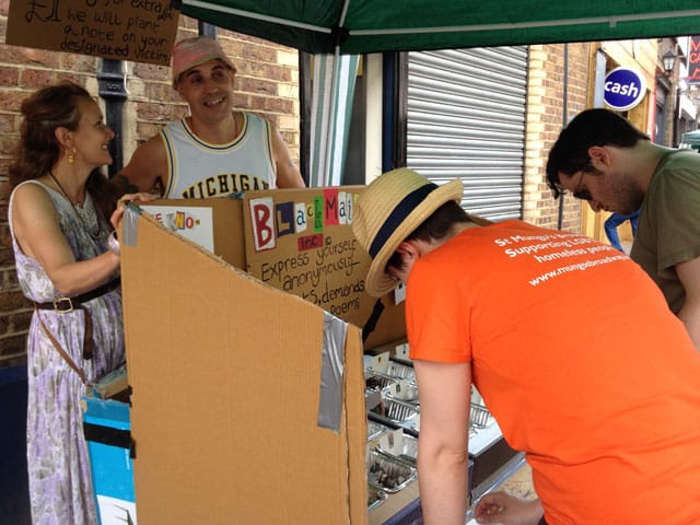 “A Fete Worse Than Death 2014,” London (photo by the author for Hyperallergic)