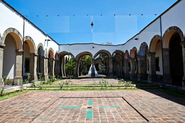 (courtesy of Galeria Hilario Gualguera)