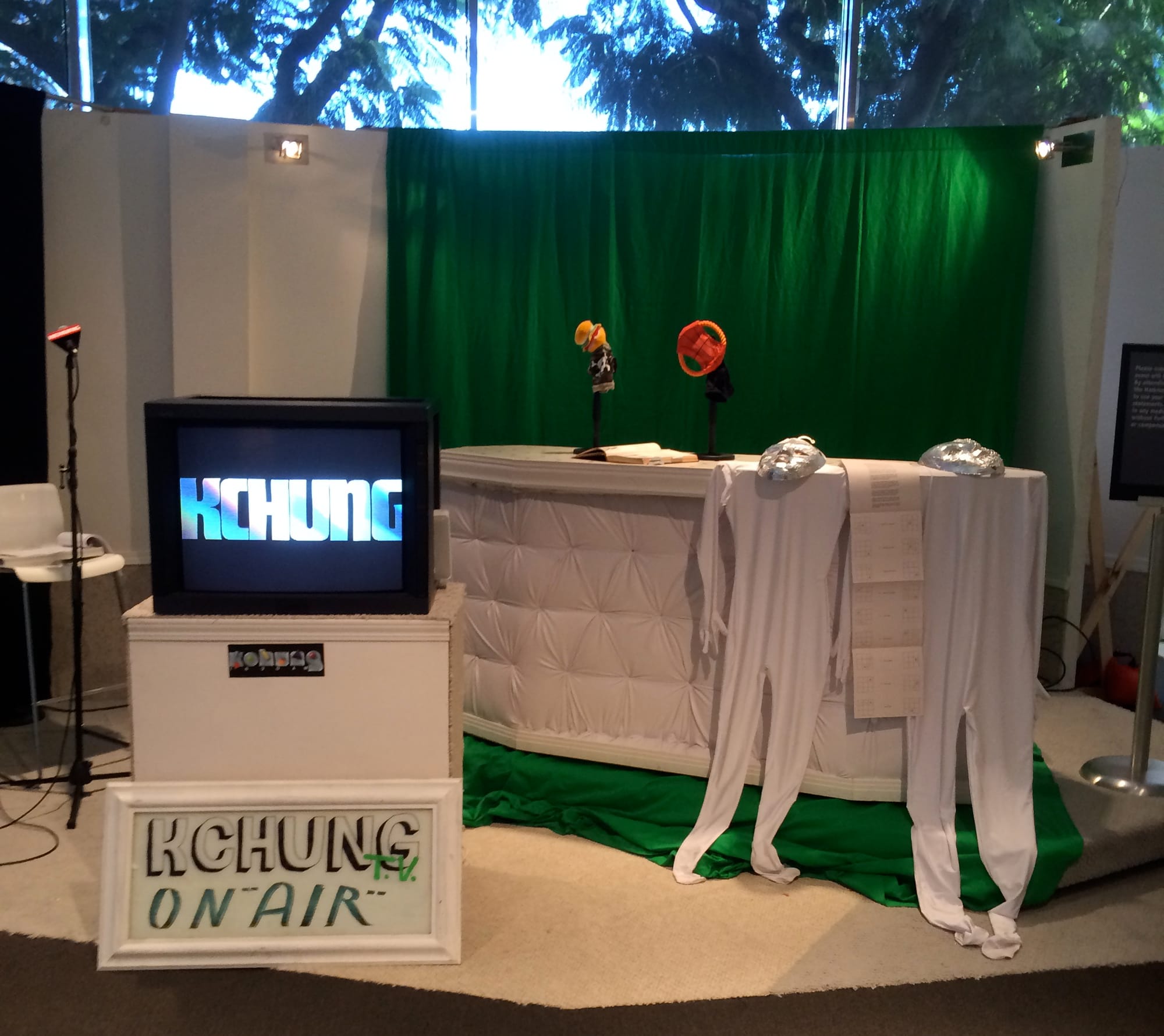 KCHUNG TV stage at Made in L.A. 2014 ((all photos by the author for Hyperallergic)