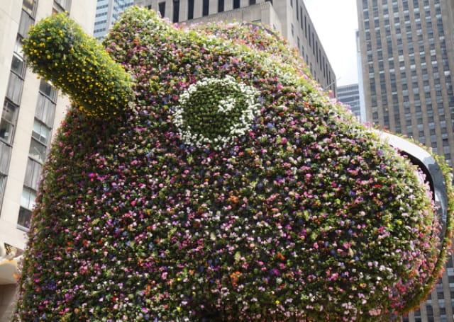 Detail of Jeff Koons, "Split-Rocker" (2000) (click to enlarge)