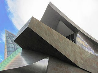 Taubman Museum of Art, designed by Randall Stout who passed away July 11 (photograph by O. Palsson, via Wikimedia)