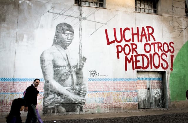 Work by Nazza Stencil in Villa Martelli, Buenos Aires (via Graffitimundo/Google Cultural Institute)