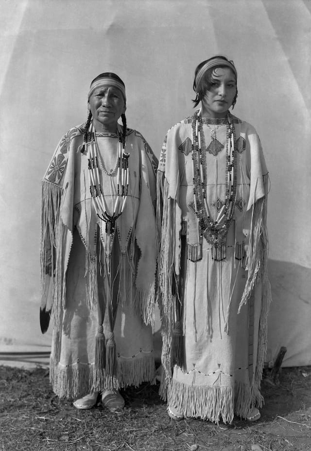 Caption: Left to right: Sindy Libby Keahbone (Kiowa) and Hannah Keahbone (Kiowa). Oklahoma City, Oklahoma, ca. 1930. 57PC2