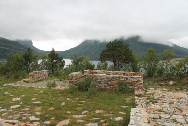 Jan Håfström, “The Forgotten Town" (click to enlarge)