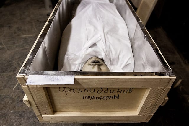 In a cargo container waits the dead body of a 19-year-old Uzbek man, who hung himself while in insolation at a detention center. Before his death, he had been interrogated without a lawyer present. 