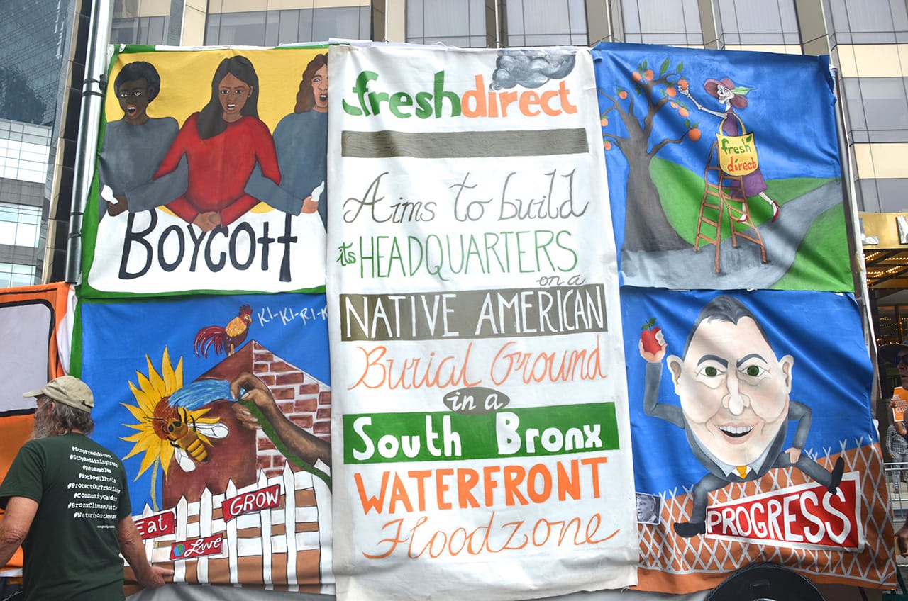 South-Bronx-Coaliation-with-the-work-of-Papel-Machete1280