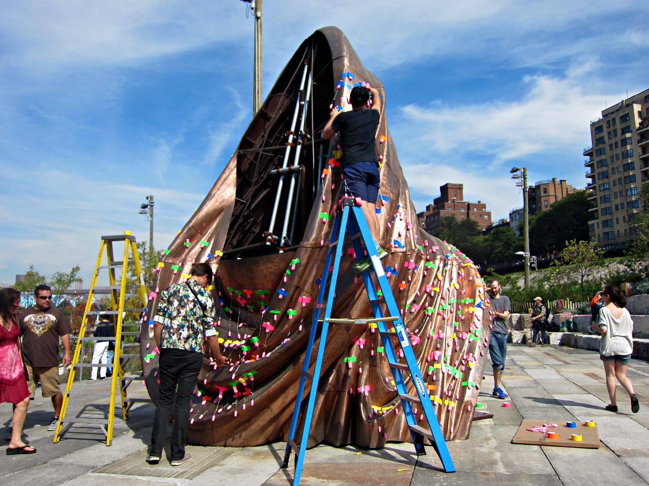 Xiu Xiu: Kling Klang at Brooklyn Bridge Park