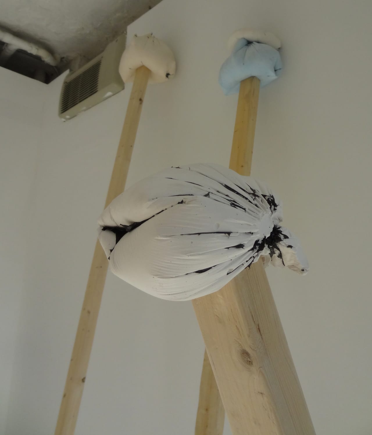 Detail of installation by Dexter Ciprian, presented by Generis, at the Vazquez Building