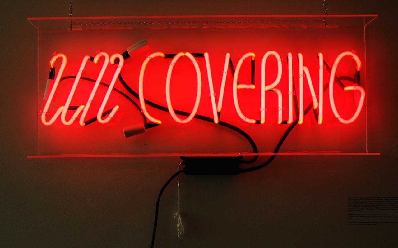 Chelsea Rae Klein, "Uncovering" (2014), Neon, Glass Tubes, Plastic, Transformer