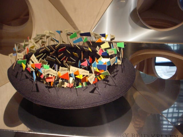 Mary Reid Kelley _Gettysburg Address in a Hat_(2014)