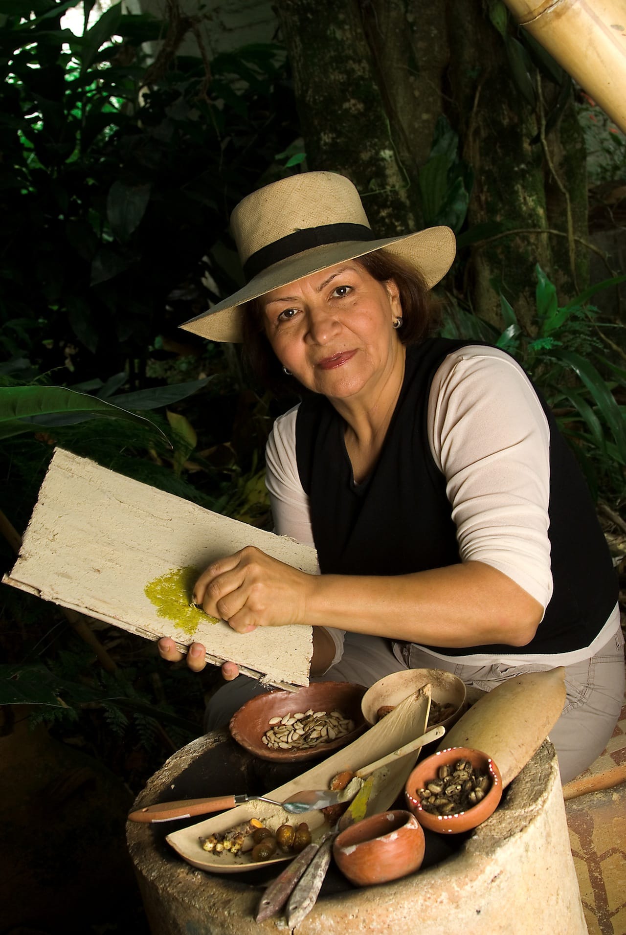 Artist Cecilia Vargas Muñoz. Pitalito, Huila, Colombia. Image Courtesy of Fomento Cultural Banamex, A.C.