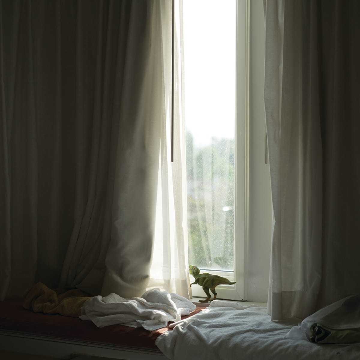 Hiroshi Watanabe, "The Day the Dam Collapses"