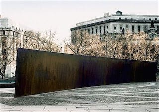 Richard Serra, "Tilted Arc" (1981) (via Wikipedia)