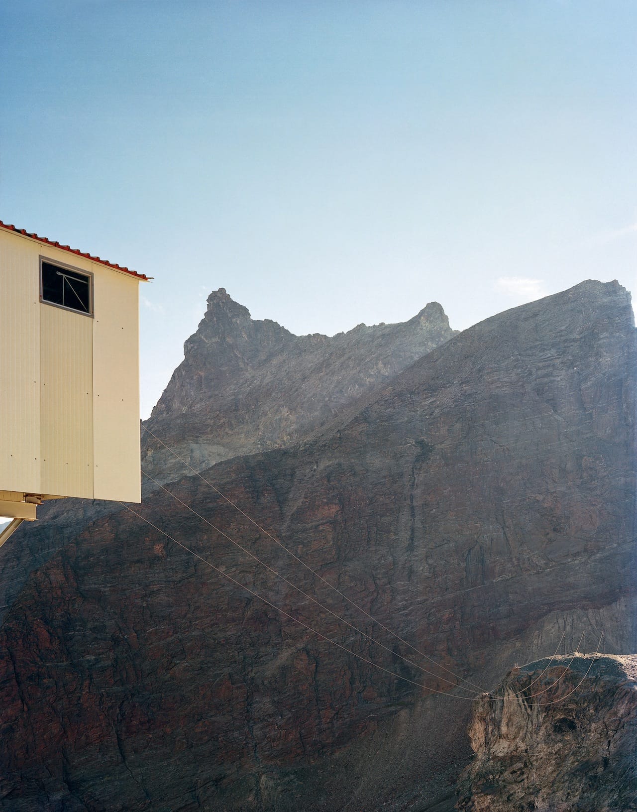 Cable Car, Felskinn, Switzerland, 2012 (© Olaf Unverzart)