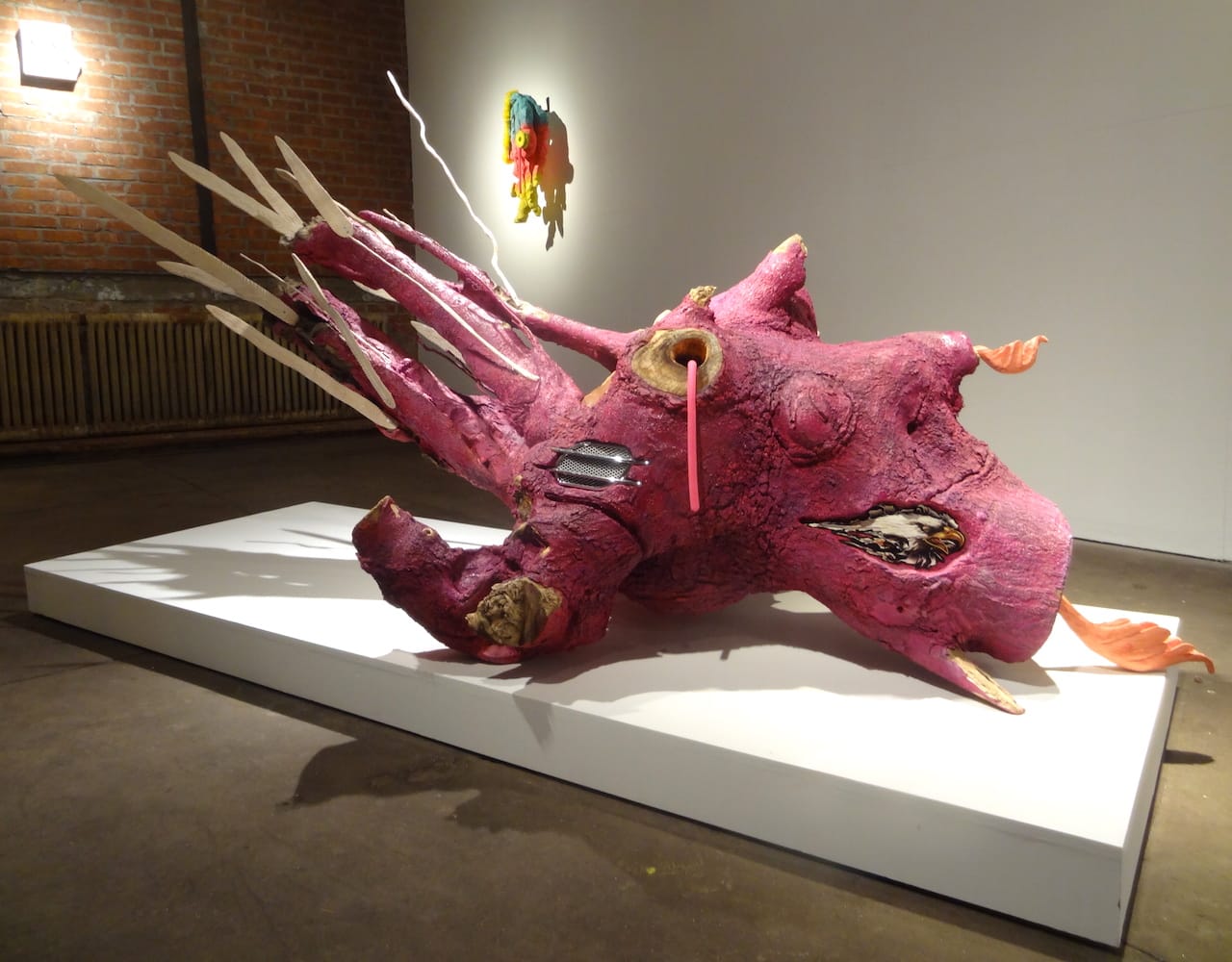 Installation view of 'Brent Owens: For Thinkin’ Long and Dark' at English Kills (photo by Benjamin Sutton for Hyperallergic)