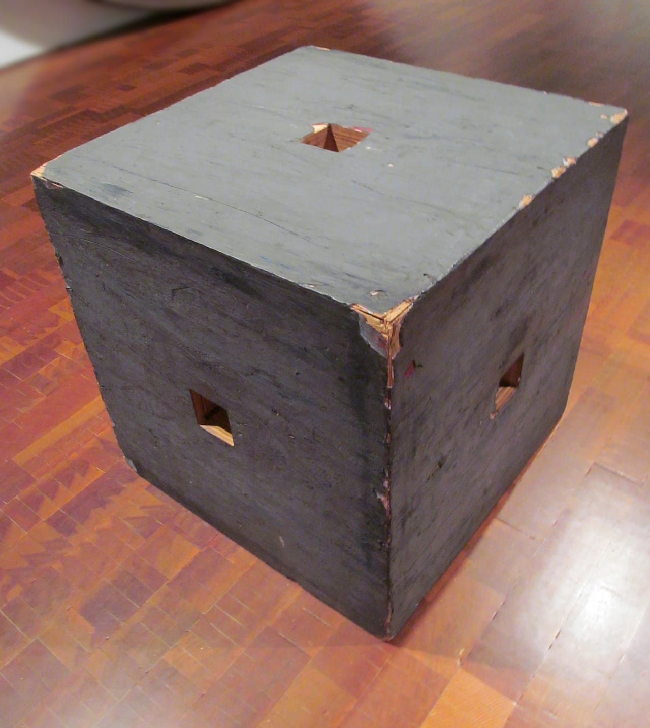 Jackie Winsor, "Painted Piece" (1979–80) (photo by  rocor/Flickr)