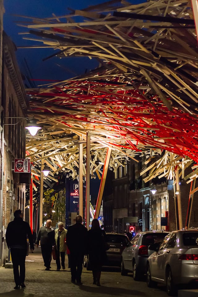 Arne Quinze, "Passenger" (2014) (photo by  Jean-Marc Froidure/Flickr)