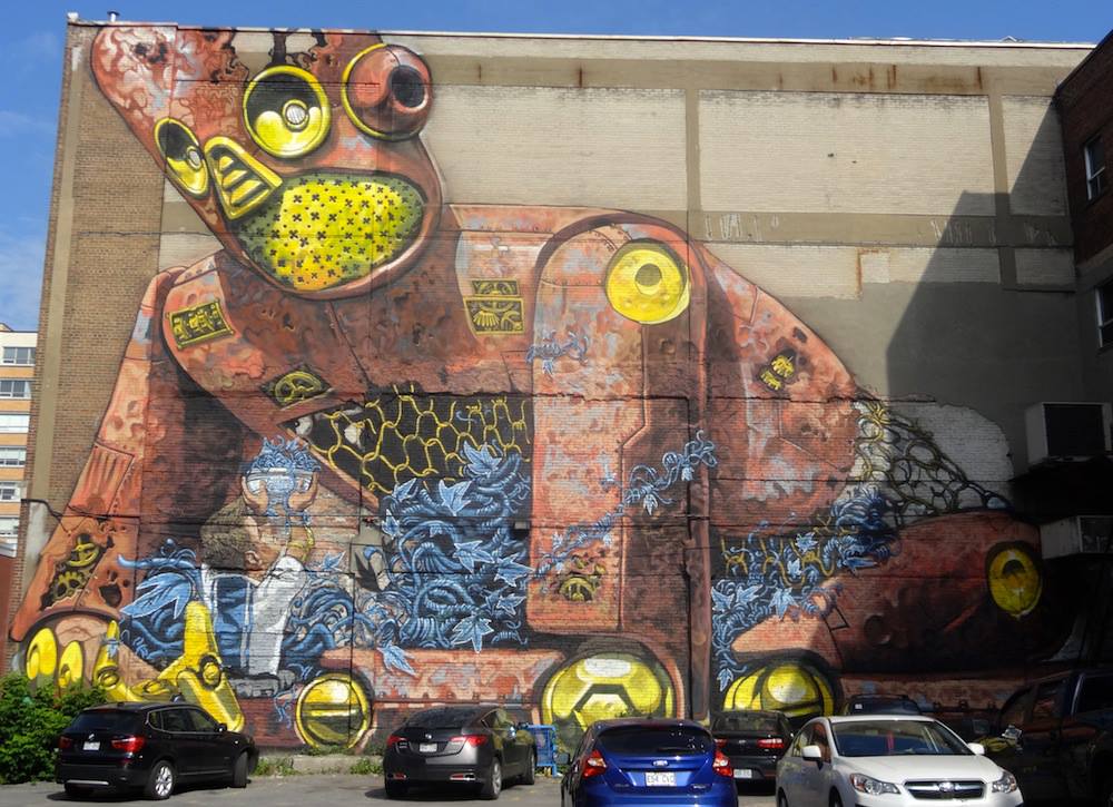 Mural by Pixel Pancho in Montreal