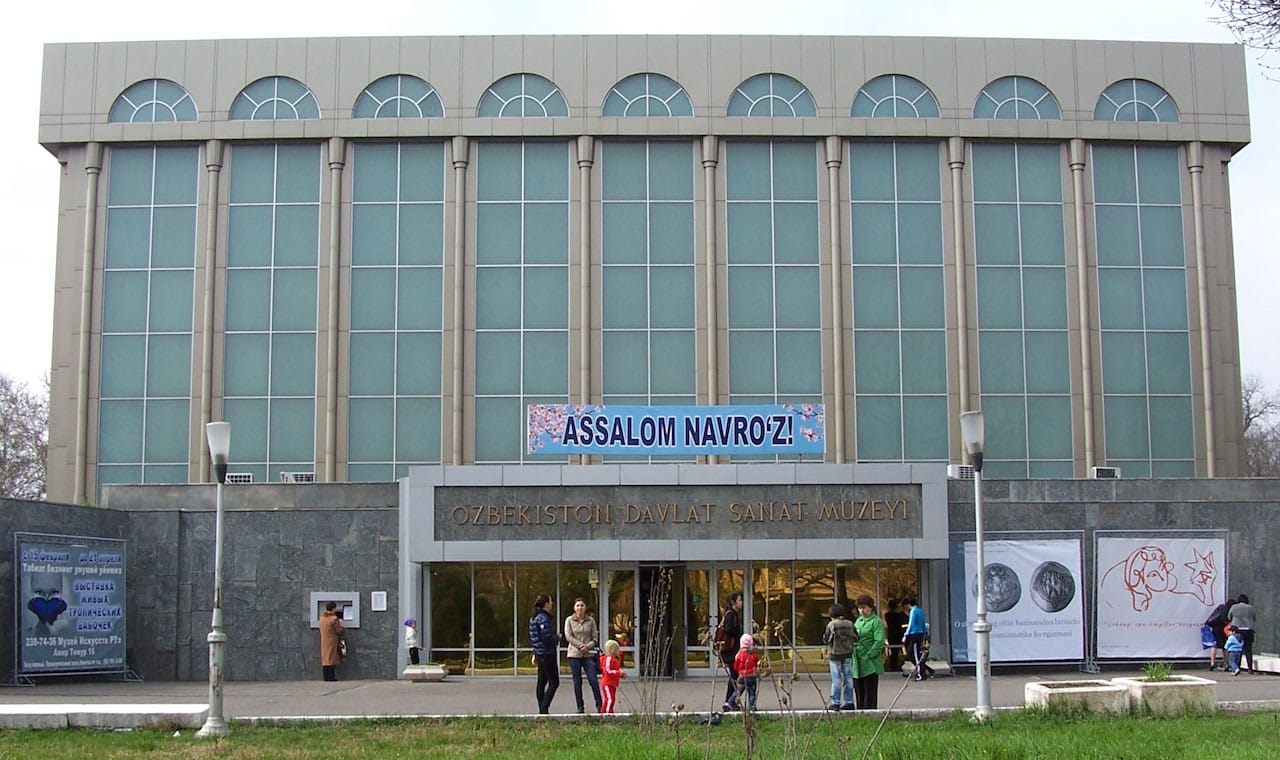 The State Art Museum of Uzbekistan in Tashkent (photo by Abdullais4u, via Wikimedia Commons)